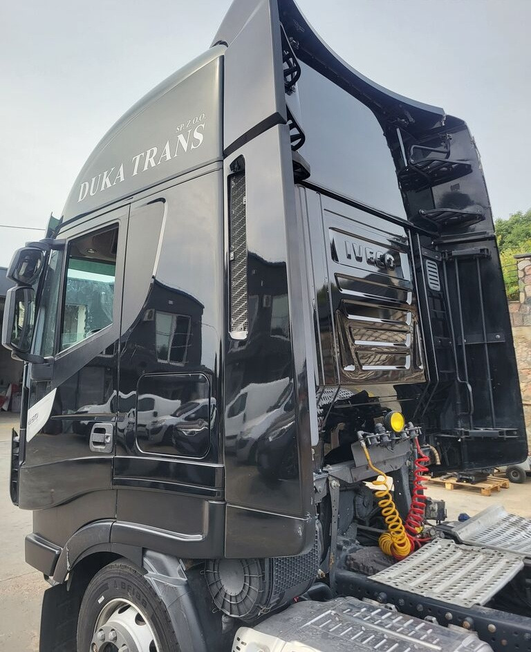 IVECO Stralis Hi-Way XP 2017r. Lift truck - Кабина для Грузовиков: фото 3 IVECO Stralis Hi-Way XP 2017r. Lift truck - Кабина для Грузовиков: фото 3