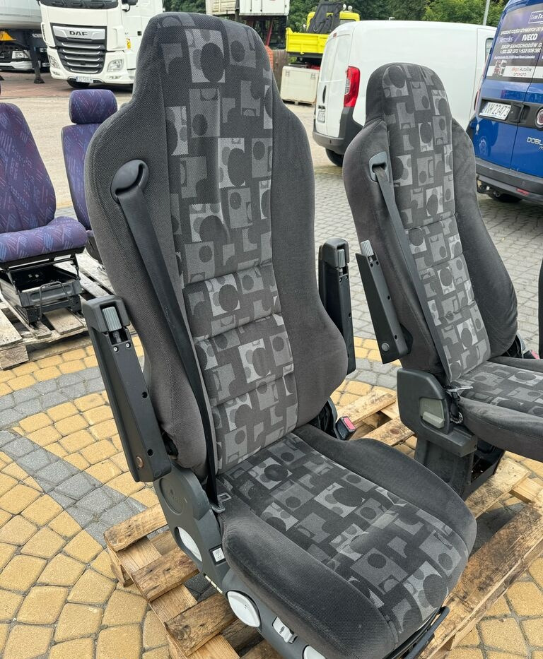 Mercedes-Benz ACTROS MP 2 MP 3 AXOR truck - Сиденье для Грузовиков: фото 2 Mercedes-Benz ACTROS MP 2 MP 3 AXOR truck - Сиденье для Грузовиков: фото 2