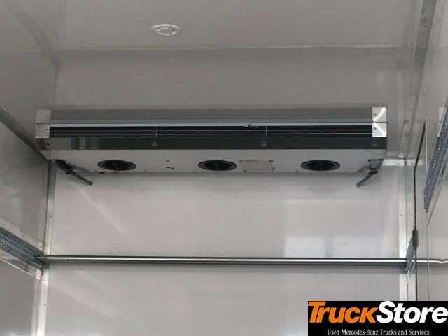 Mercedes-Benz eActros 300 L - Рефрижератор: фото 3 Mercedes-Benz eActros 300 L - Рефрижератор: фото 3