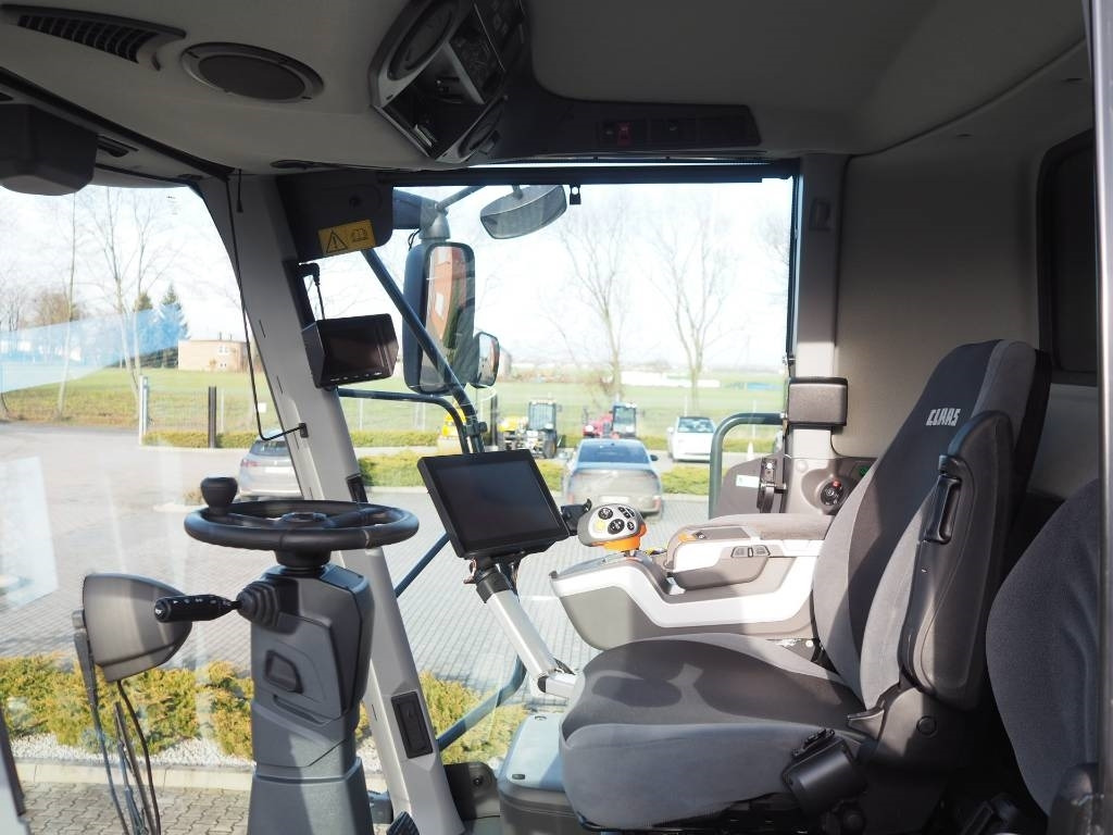 Claas Lexion 6700 + V930 - Зерноуборочный комбайн: фото 5 Claas Lexion 6700 + V930 - Зерноуборочный комбайн: фото 5