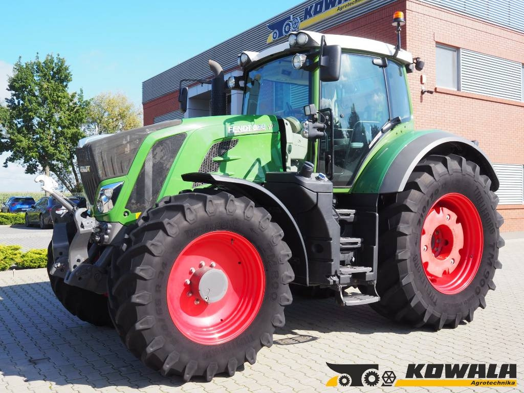 Fendt 828 Vario S4 ProfiPlus, GPS - Трактор: фото 1 Fendt 828 Vario S4 ProfiPlus, GPS - Трактор: фото 1