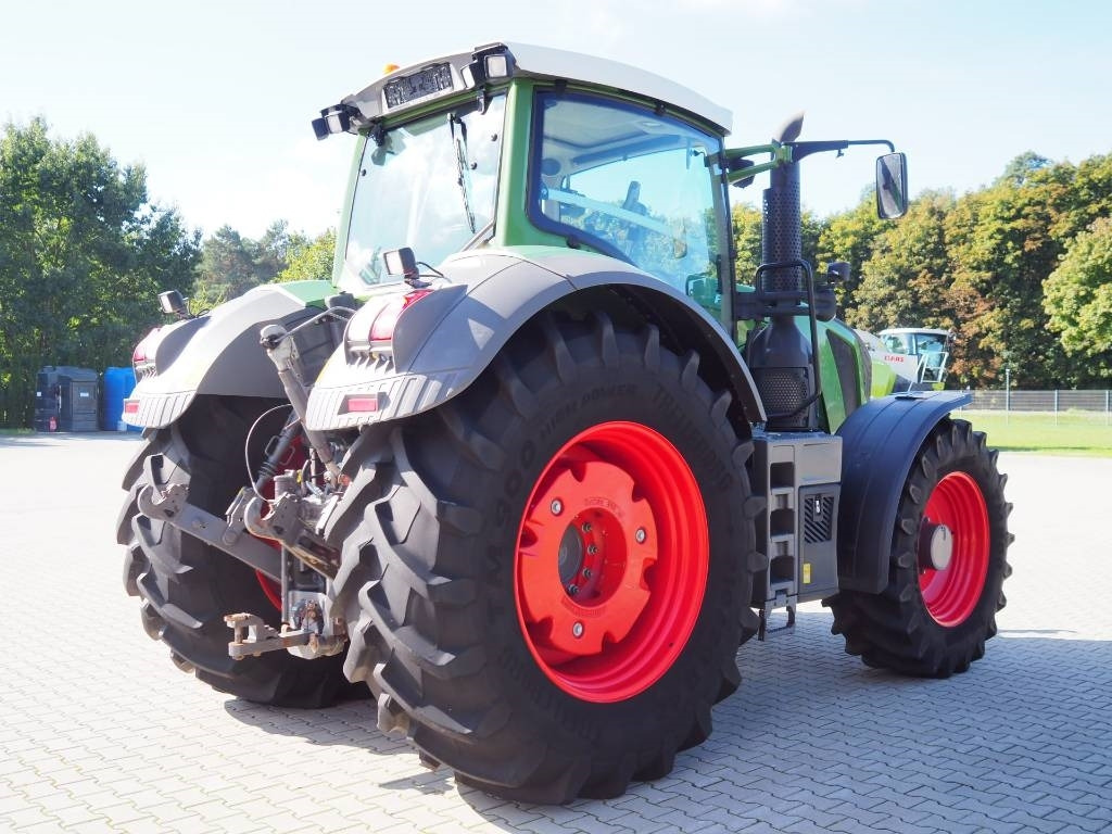 Fendt 828 Vario S4 ProfiPlus, GPS - Трактор: фото 3 Fendt 828 Vario S4 ProfiPlus, GPS - Трактор: фото 3