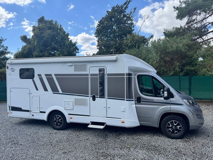 CARADO T447 PRO+ , camera, radio, awning, bike holder, LPG, ALU - Полуинтегрированный автодом: фото 1 CARADO T447 PRO+ , camera, radio, awning, bike holder, LPG, ALU - Полуинтегрированный автодом: фото 1