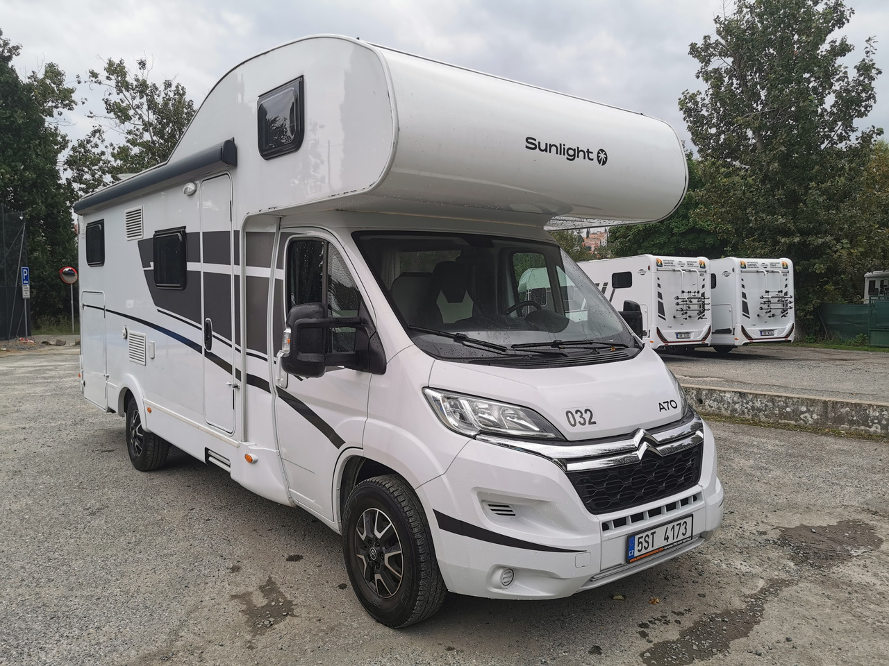 SUNLIGHT A 70 - Альковный автодом: фото 1 SUNLIGHT A 70 - Альковный автодом: фото 1