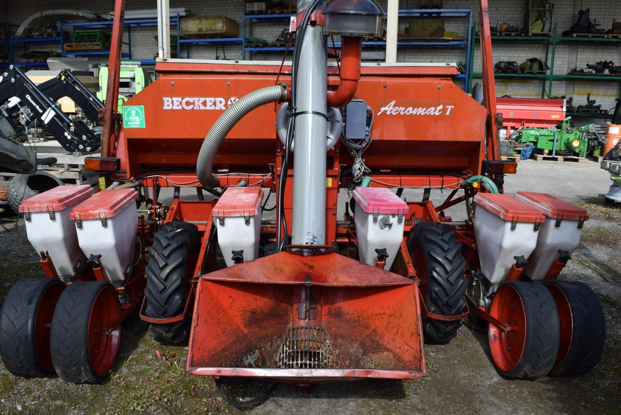 Becker AEROMAT T6Z - Сеялка точного высева: фото 3 Becker AEROMAT T6Z - Сеялка точного высева: фото 3