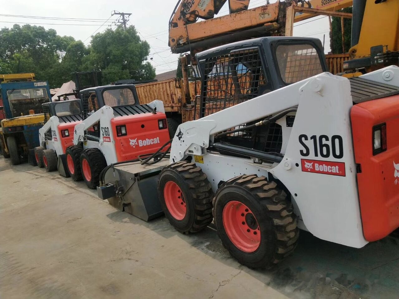 Bobcat S160 - Мини-погрузчик с бортовым поворотом: фото 3 Bobcat S160 - Мини-погрузчик с бортовым поворотом: фото 3