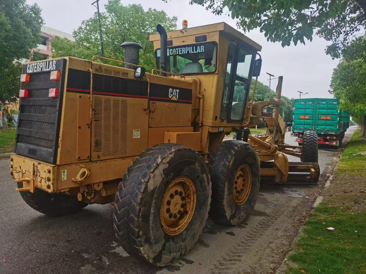 CATERPILLAR 14H - Грейдер: фото 1 CATERPILLAR 14H - Грейдер: фото 1