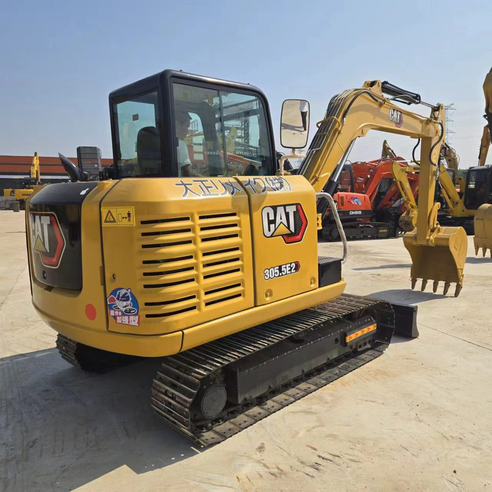 CATERPILLAR 305.5E2 - Мини-экскаватор: фото 3 CATERPILLAR 305.5E2 - Мини-экскаватор: фото 3