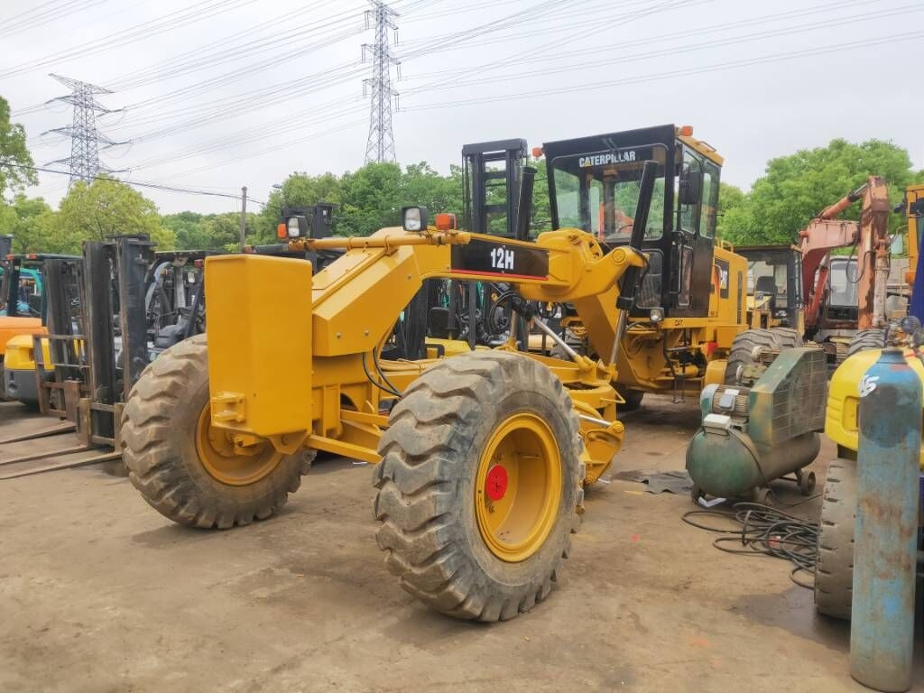 Caterpillar 12H - Грейдер: фото 3 Caterpillar 12H - Грейдер: фото 3