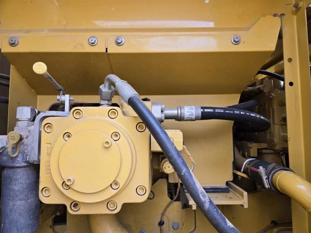 Caterpillar 320GC - Гусеничный экскаватор: фото 4 Caterpillar 320GC - Гусеничный экскаватор: фото 4