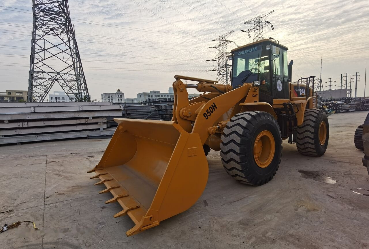 Caterpillar 950H - Колёсный погрузчик: фото 4 Caterpillar 950H - Колёсный погрузчик: фото 4