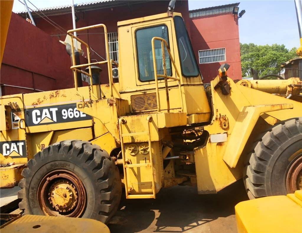 Caterpillar 966E - Колёсный погрузчик: фото 3 Caterpillar 966E - Колёсный погрузчик: фото 3
