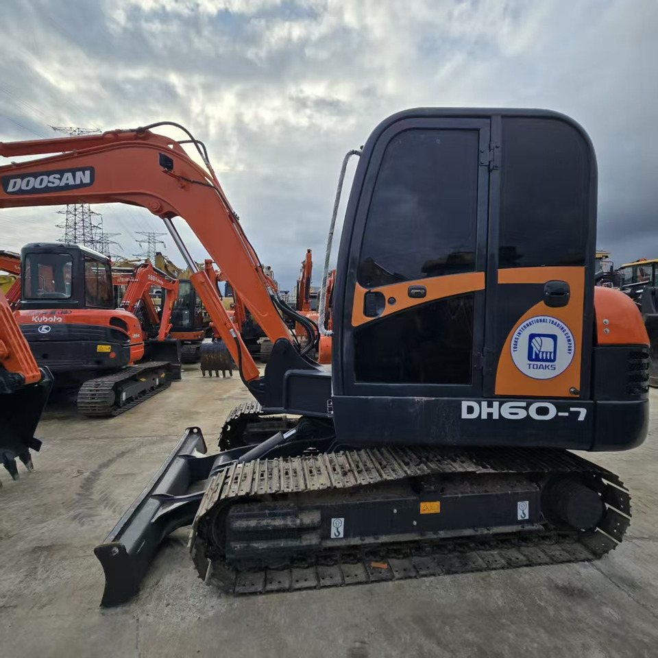 DOOSAN DH60-7 - Мини-экскаватор: фото 5 DOOSAN DH60-7 - Мини-экскаватор: фото 5