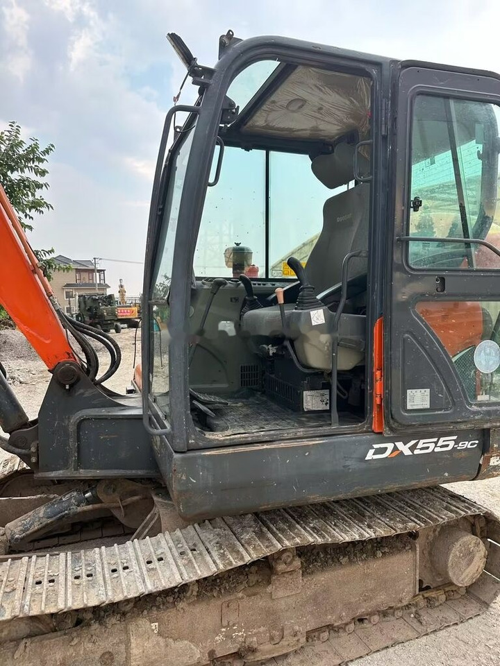 Doosan DX55 - Мини-экскаватор: фото 3 Doosan DX55 - Мини-экскаватор: фото 3