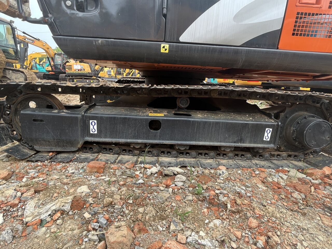 Hitachi ZX70 - Мини-экскаватор: фото 3 Hitachi ZX70 - Мини-экскаватор: фото 3