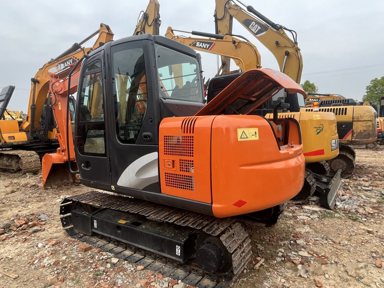 Hitachi ZX70 - Мини-экскаватор: фото 4 Hitachi ZX70 - Мини-экскаватор: фото 4