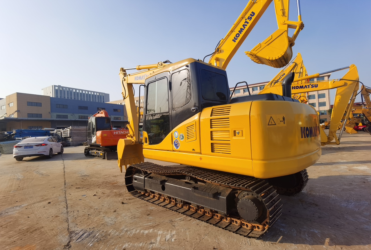 Мини-экскаватор KOMATSU PC130-7: фото 7 Мини-экскаватор KOMATSU PC130-7: фото 7