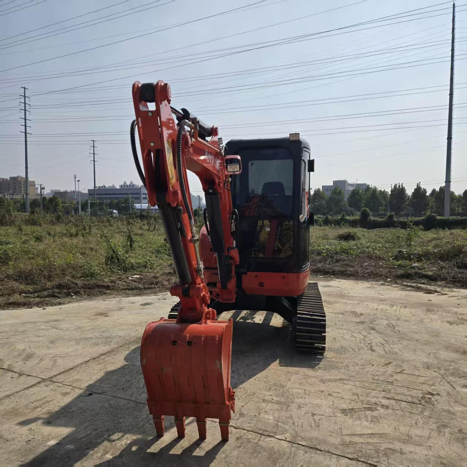 KUBOTA U35 - Мини-экскаватор: фото 4 KUBOTA U35 - Мини-экскаватор: фото 4