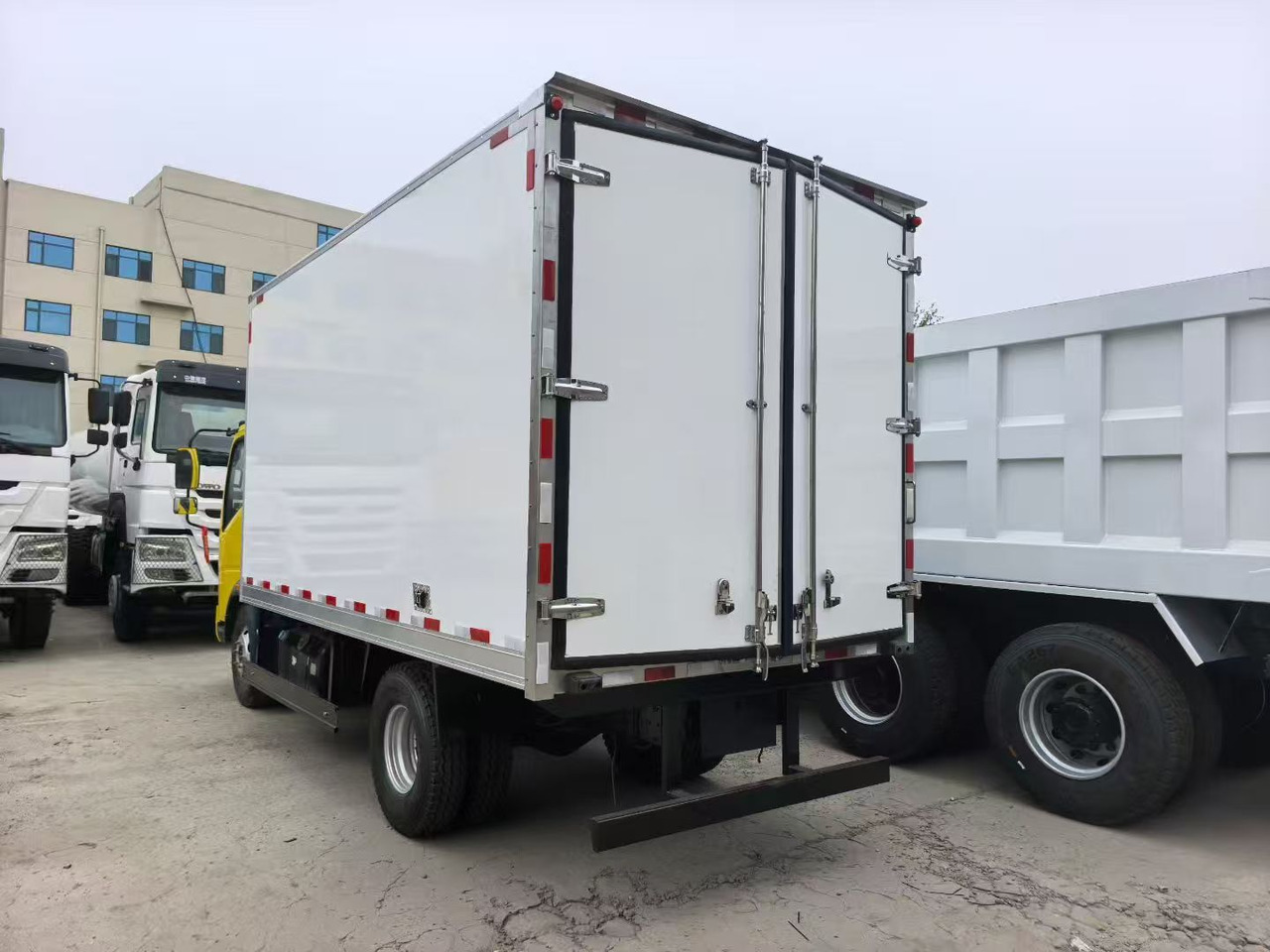 - Рефрижератор: фото 2 - Рефрижератор: фото 2