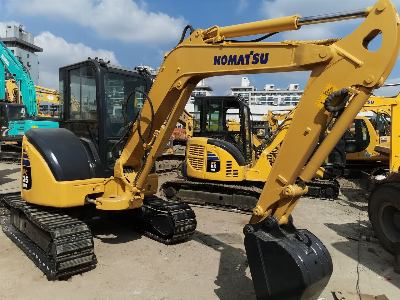 Komatsu PC35MR - Мини-экскаватор: фото 2 Komatsu PC35MR - Мини-экскаватор: фото 2