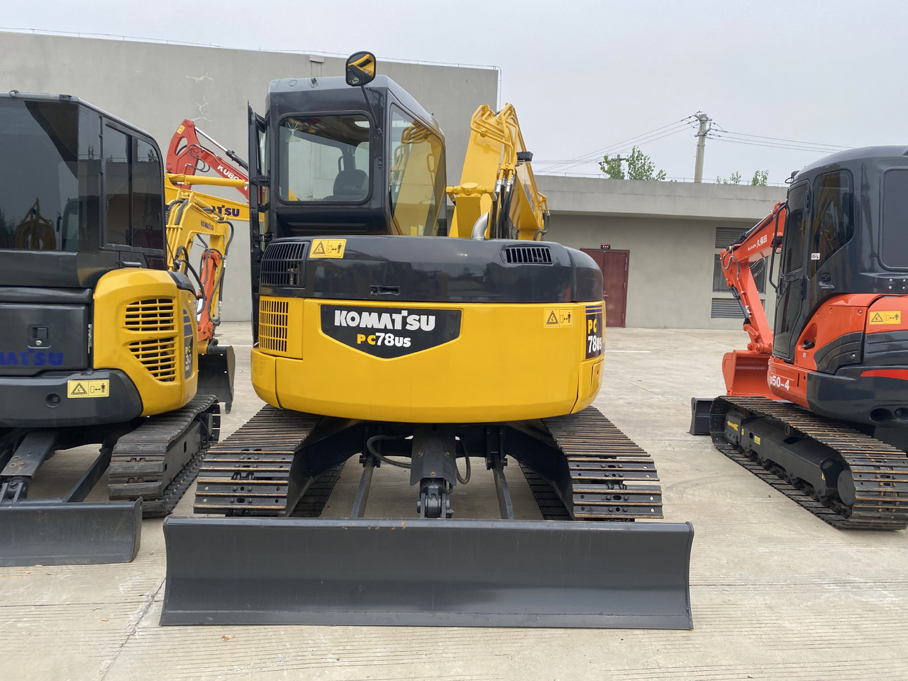 Komatsu PC78US - Мини-экскаватор: фото 3 Komatsu PC78US - Мини-экскаватор: фото 3