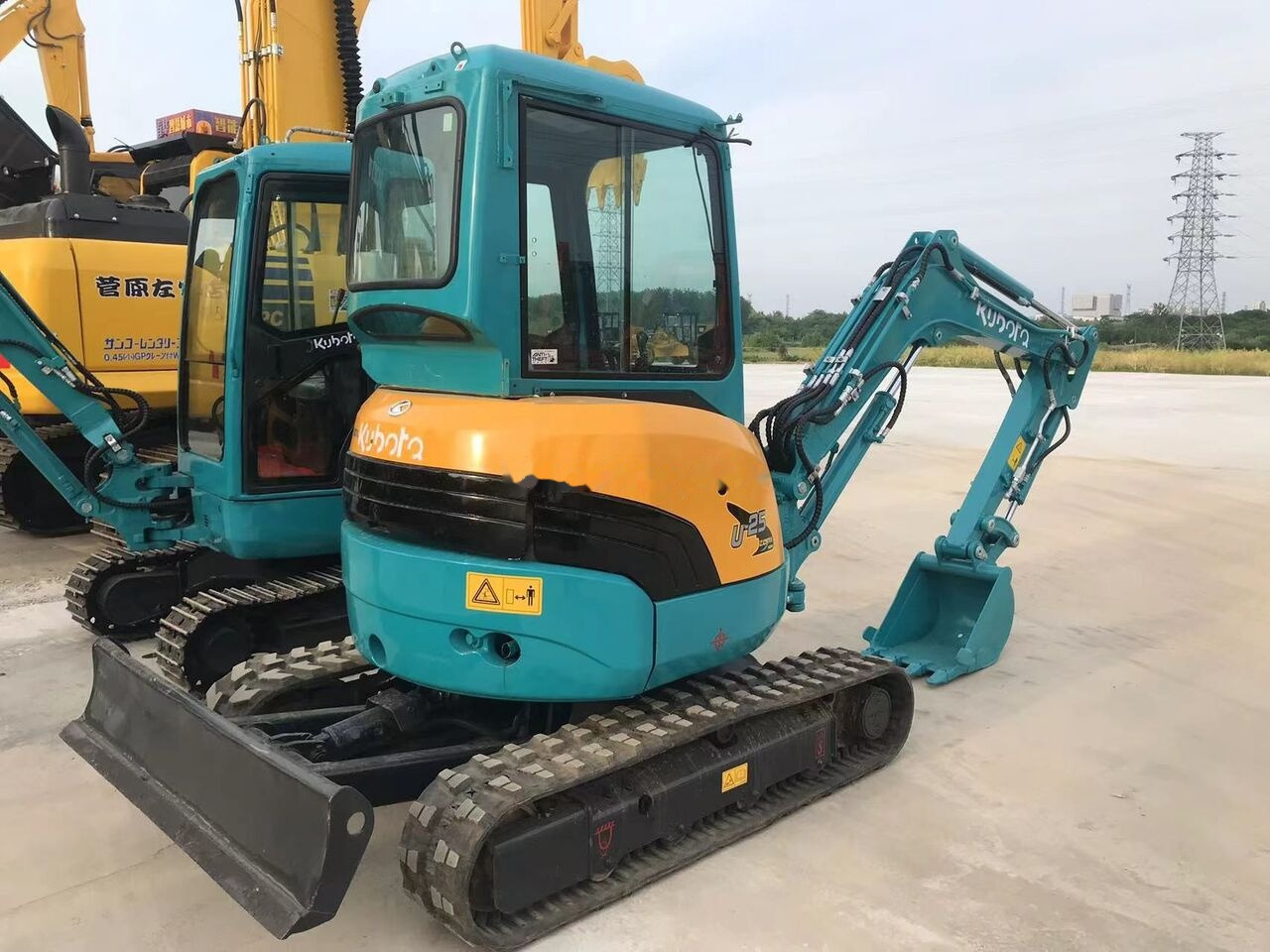 Kubota U25 - Мини-экскаватор: фото 1 Kubota U25 - Мини-экскаватор: фото 1