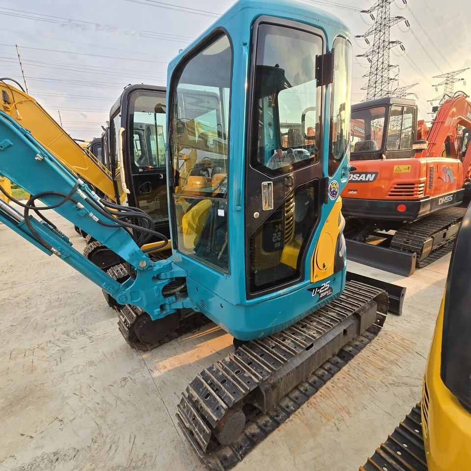 Kubota U25S - Мини-экскаватор: фото 3 Kubota U25S - Мини-экскаватор: фото 3