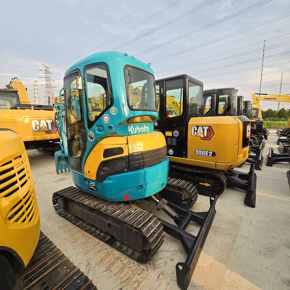 Kubota U25S - Мини-экскаватор: фото 1 Kubota U25S - Мини-экскаватор: фото 1