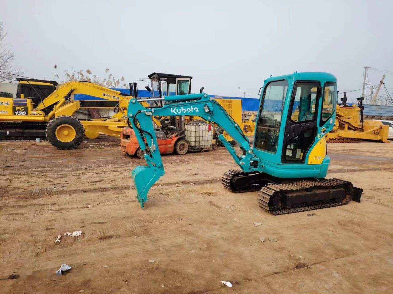 Kubota U30 - Мини-экскаватор: фото 2 Kubota U30 - Мини-экскаватор: фото 2