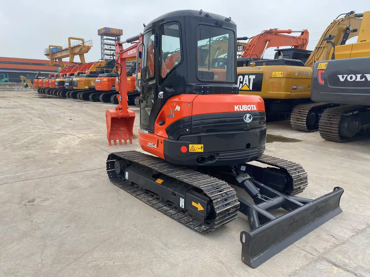 Kubota U55-4 - Мини-экскаватор: фото 4 Kubota U55-4 - Мини-экскаватор: фото 4