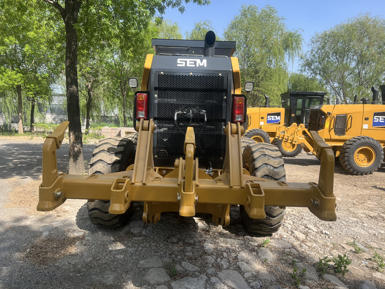 SEM SEM922F - Грейдер: фото 3 SEM SEM922F - Грейдер: фото 3
