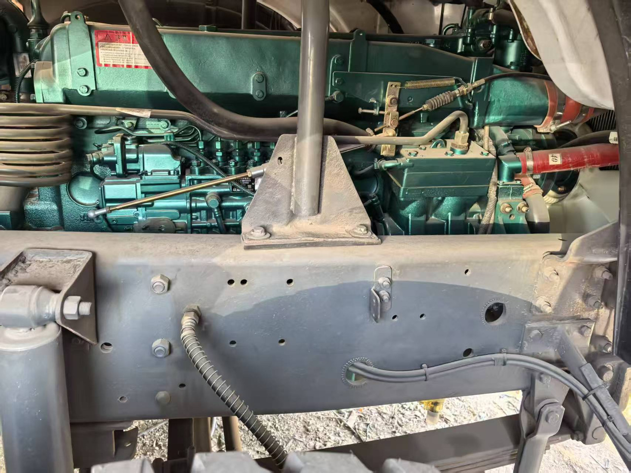 Самосвал SINOTRUK HOWO 8x4: фото 7 Самосвал SINOTRUK HOWO 8x4: фото 7