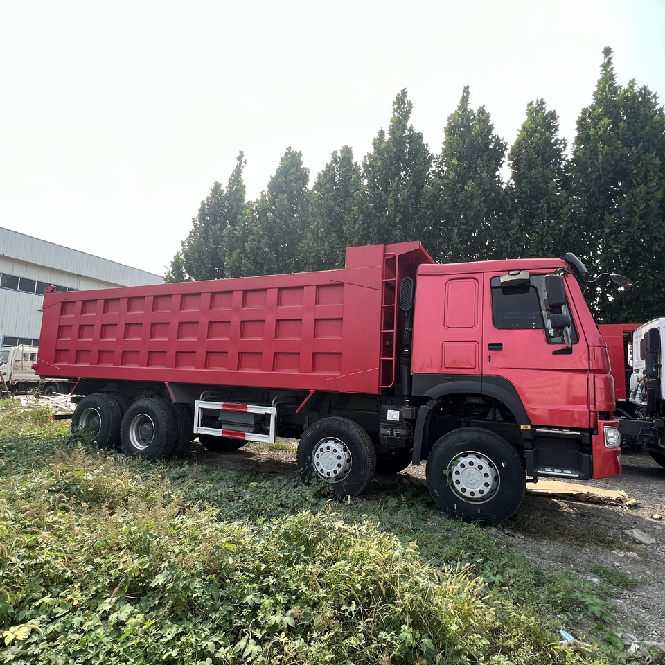SINOTRUK HOWO - Самосвал: фото 2 SINOTRUK HOWO - Самосвал: фото 2