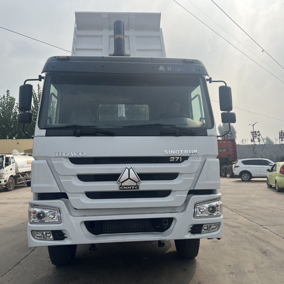 Sinotruk Howo - Самосвал: фото 2 Sinotruk Howo - Самосвал: фото 2