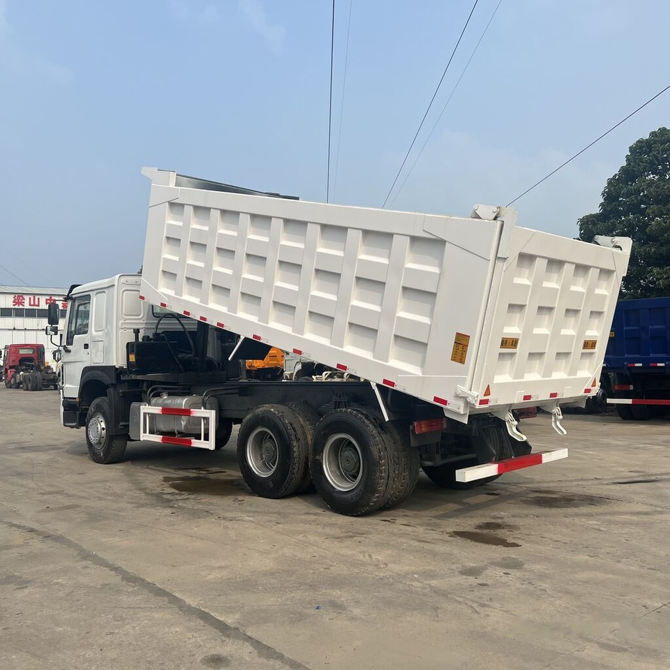 Sinotruk Howo - Самосвал: фото 3 Sinotruk Howo - Самосвал: фото 3