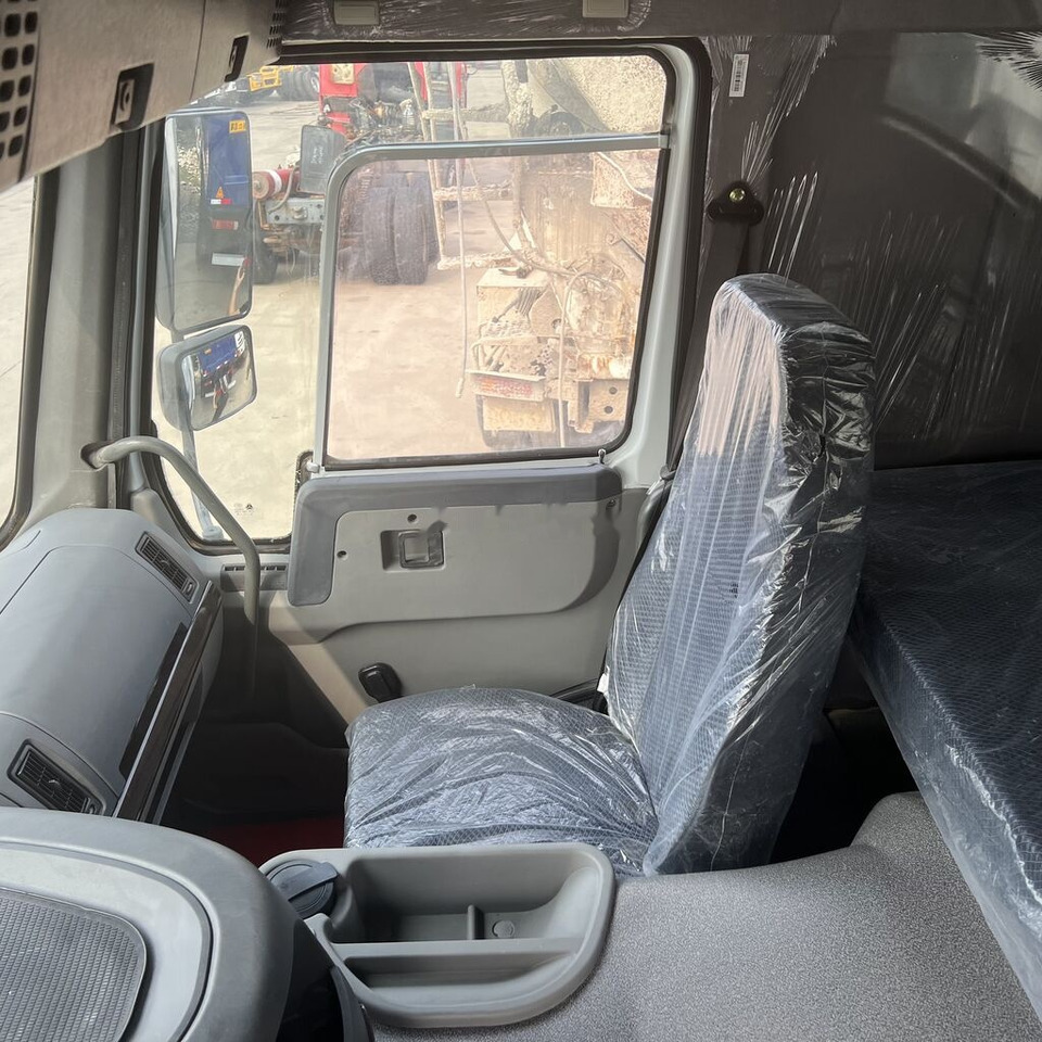 Sinotruk Howo - Самосвал: фото 4 Sinotruk Howo - Самосвал: фото 4