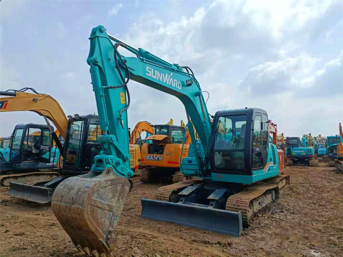 Sunward SWE90 - Гусеничный экскаватор: фото 2 Sunward SWE90 - Гусеничный экскаватор: фото 2