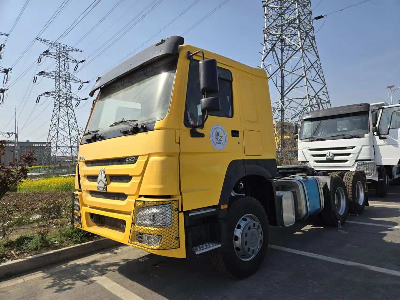 SINOTRUK HOWO - Тягач: фото 1 SINOTRUK HOWO - Тягач: фото 1