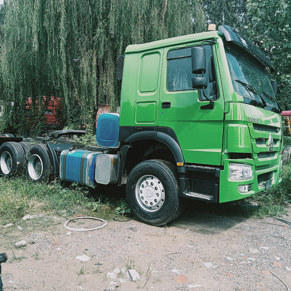 SINOTRUK HOWO - Тягач: фото 5 SINOTRUK HOWO - Тягач: фото 5