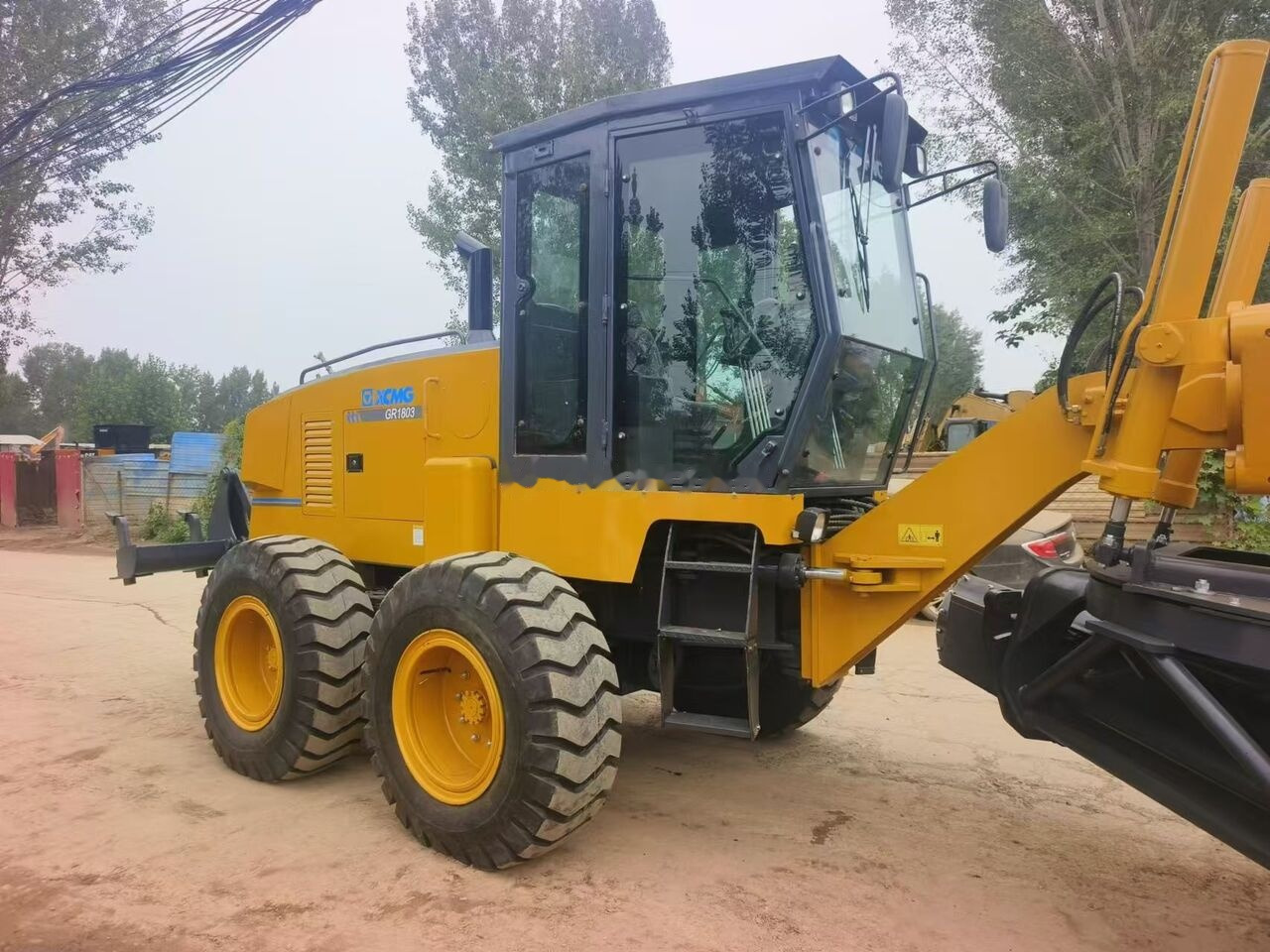 XCMG GR1803 - Грейдер: фото 5 XCMG GR1803 - Грейдер: фото 5