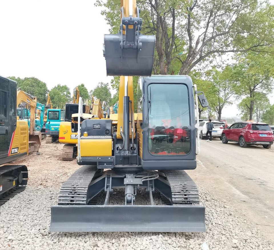 XCMG XE85DA - Гусеничный экскаватор: фото 1 XCMG XE85DA - Гусеничный экскаватор: фото 1