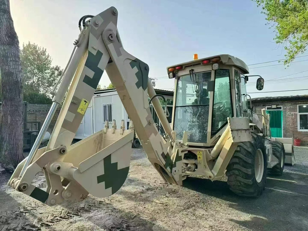 XCMG XT870K - Экскаватор-погрузчик: фото 4 XCMG XT870K - Экскаватор-погрузчик: фото 4
