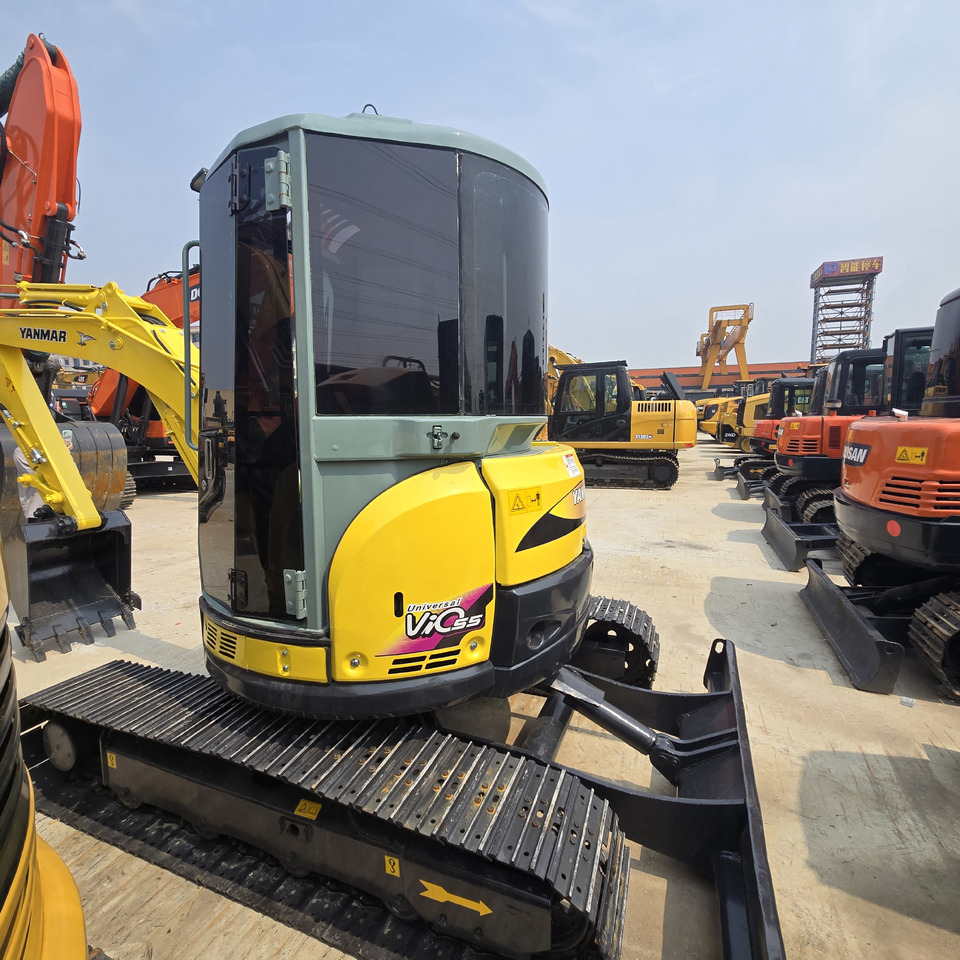 Yanmar Vio55 - Мини-экскаватор: фото 3 Yanmar Vio55 - Мини-экскаватор: фото 3