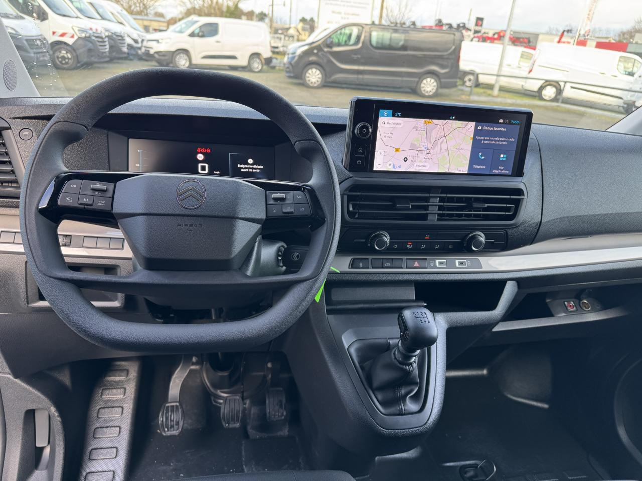 CITROEN Jumpy XL 2.0 BlueHDi - 145 S&S - BVM III FOURGON . PHASE 2 - Цельнометаллический фургон: фото 4 CITROEN Jumpy XL 2.0 BlueHDi - 145 S&S - BVM III FOURGON . PHASE 2 - Цельнометаллический фургон: фото 4