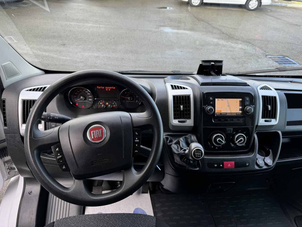 FIAT DUCATO 3T5 L3H2 2.2 HDI 140 CH BUSINESS - Цельнометаллический фургон: фото 4 FIAT DUCATO 3T5 L3H2 2.2 HDI 140 CH BUSINESS - Цельнометаллический фургон: фото 4