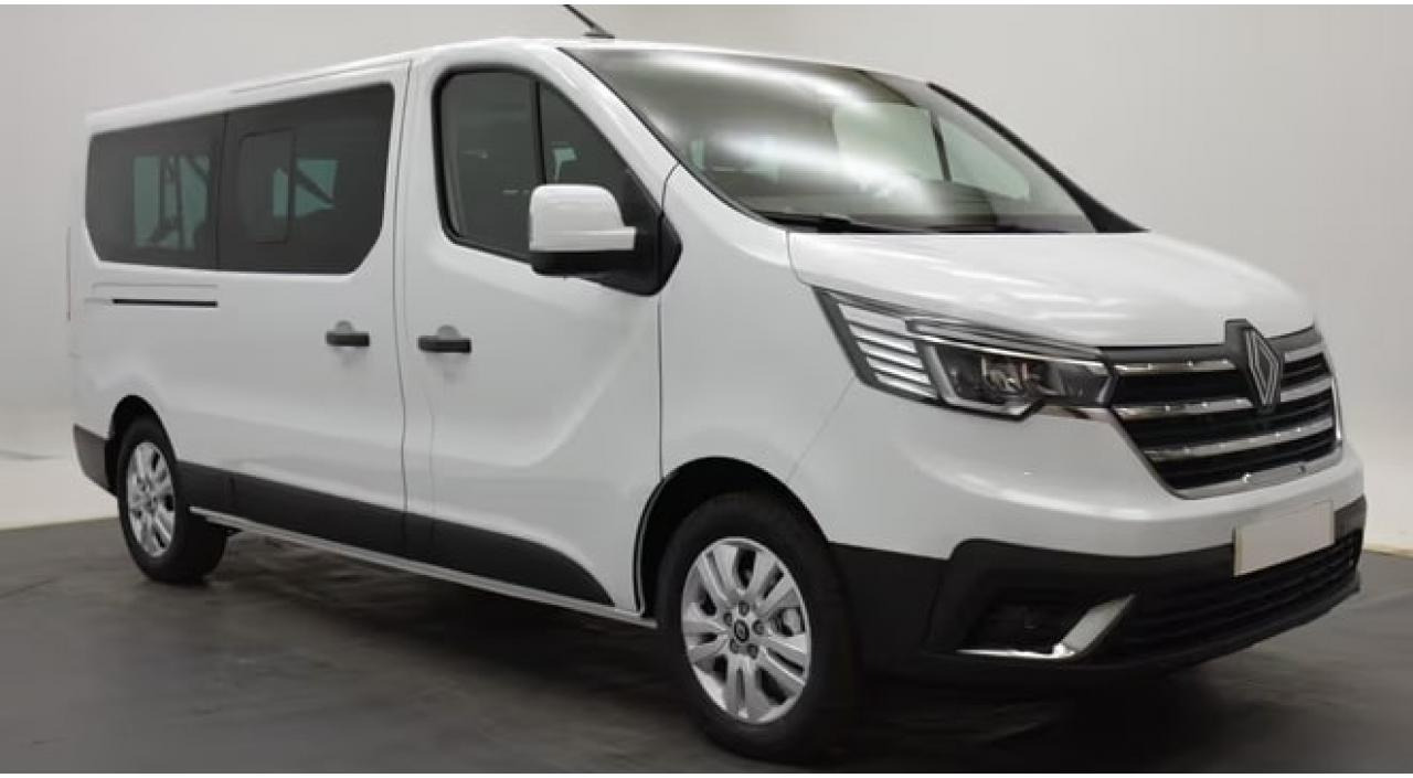 RENAULT Trafic L2 2.0 Energy dCi - 150 - S&S - 25 III COMBI Combi Grand Techno L2H1 PHASE 3 - Грузопассажирский фургон: фото 1 RENAULT Trafic L2 2.0 Energy dCi - 150 - S&S - 25 III COMBI Combi Grand Techno L2H1 PHASE 3 - Грузопассажирский фургон: фото 1