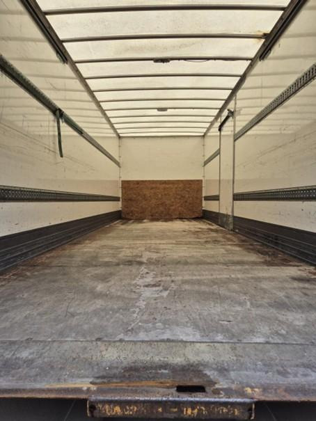 Renault Midlum 180.12 H Extra Light Fourgon polyfond avec Hayon repliable - Грузовик с закрытым кузовом: фото 3 Renault Midlum 180.12 H Extra Light Fourgon polyfond avec Hayon repliable - Грузовик с закрытым кузовом: фото 3