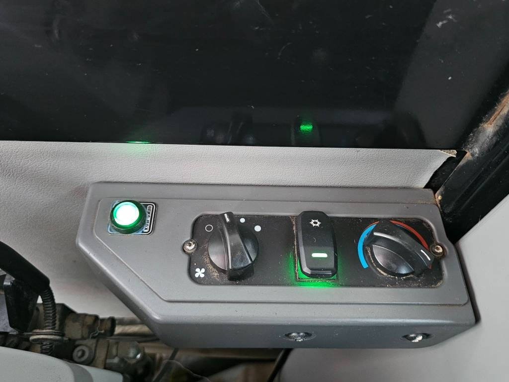 Гусеничный экскаватор CAT 308 E 2 CR: фото 37