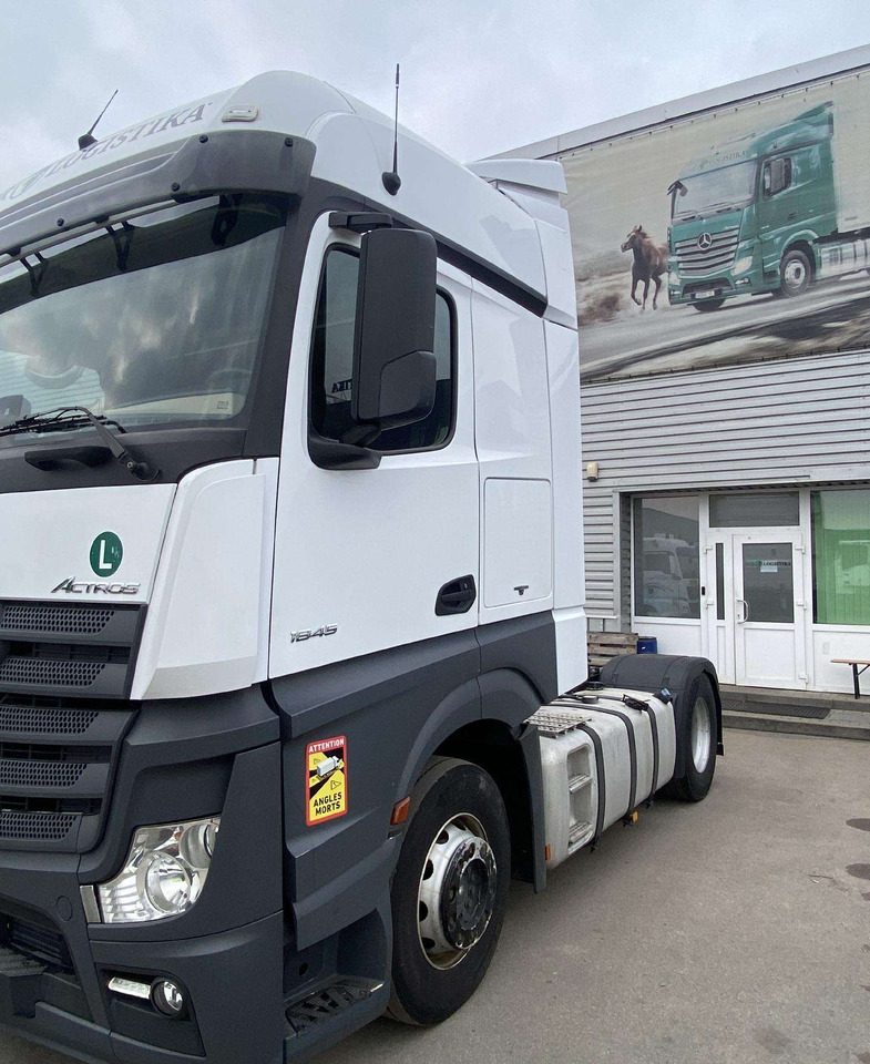 Mercedes-Benz ACTROS 1845 BIG SPACE - Тягач: фото 3 Mercedes-Benz ACTROS 1845 BIG SPACE - Тягач: фото 3