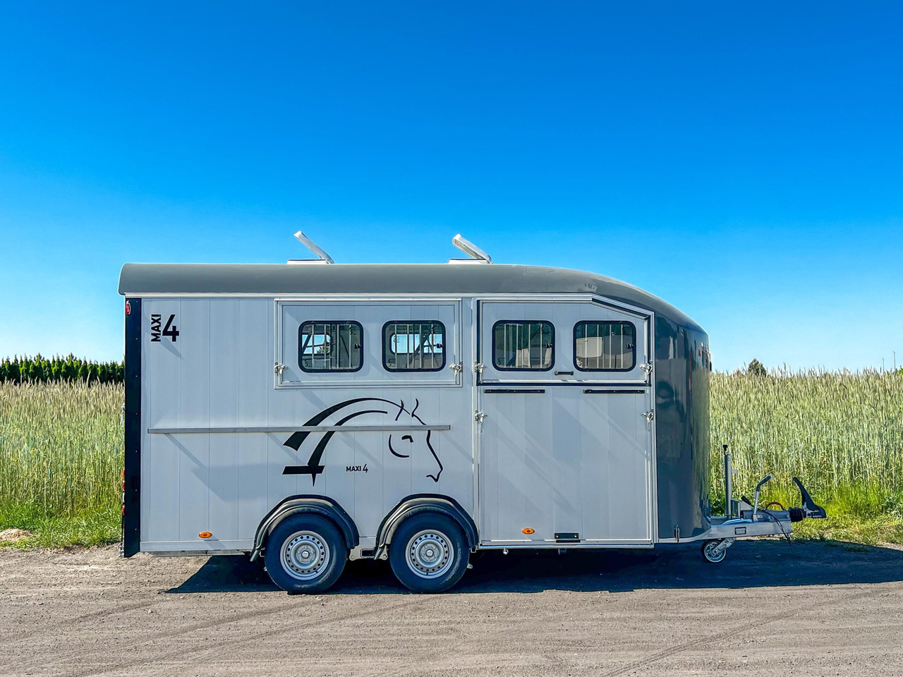 CHEVAL LIBERTÉ MAXI 4 - OPTIMAX - Прицеп-коневоз: фото 4 CHEVAL LIBERTÉ MAXI 4 - OPTIMAX - Прицеп-коневоз: фото 4